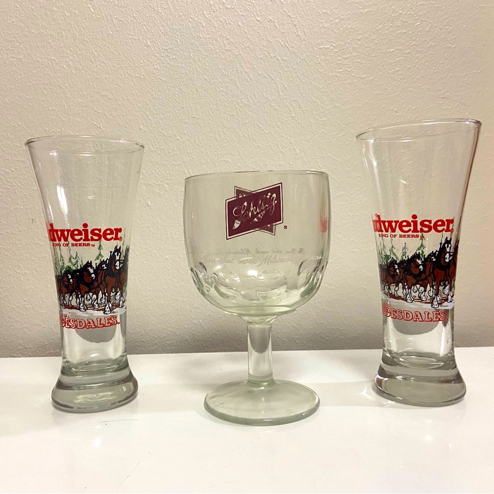 2 Budweiser Vintage Holiday Pilsner glasses and Schlitz  Thumbprint Goblet